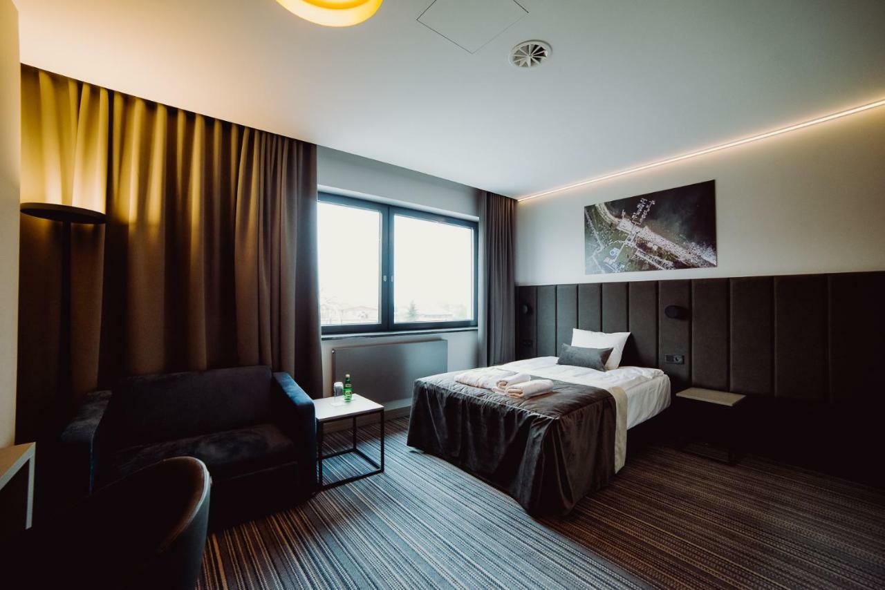 Hotel Evva Tarnobrzeg Eksteriør billede